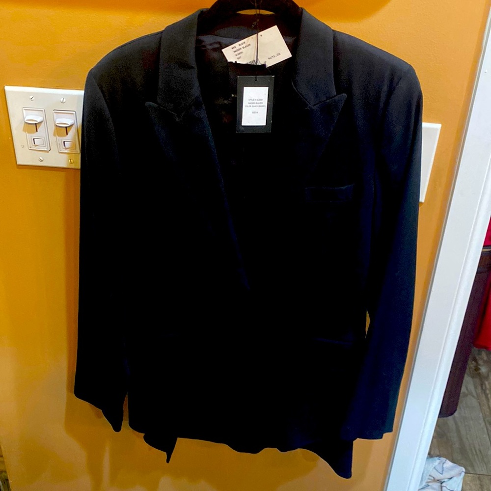 Marissa web Nadeem blazer black